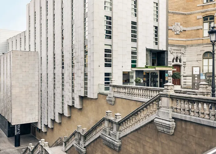 Hotel Mercure Jardines De Albia