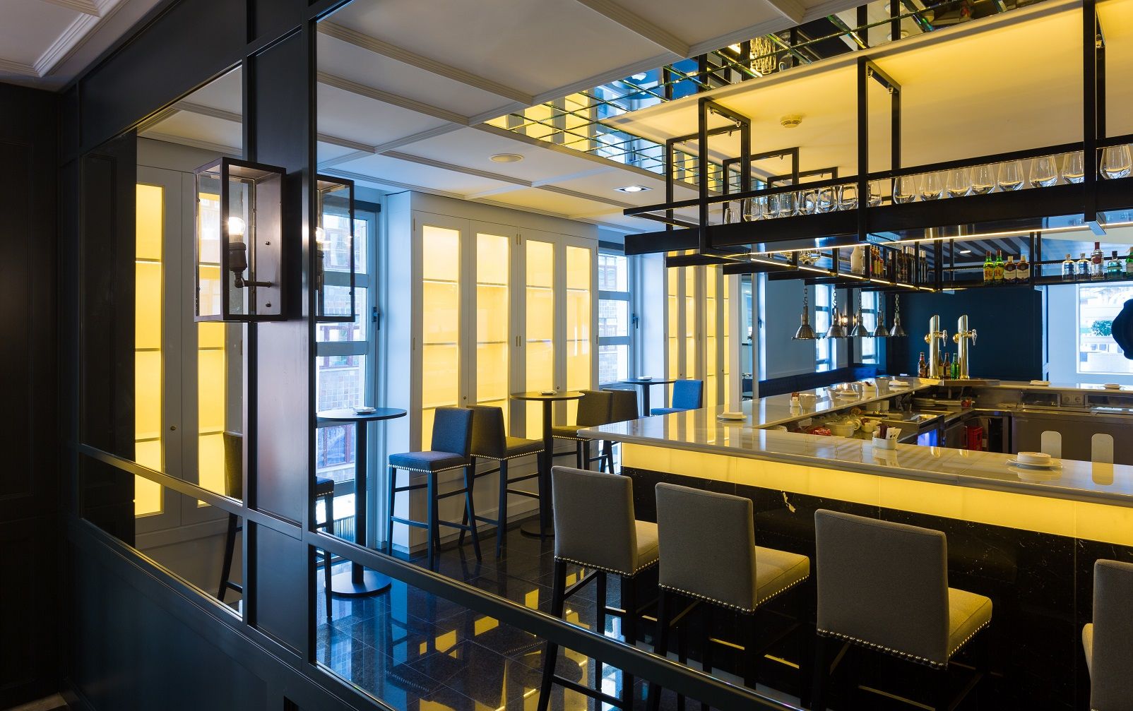 Hotel Mercure Jardines De Albia 4*