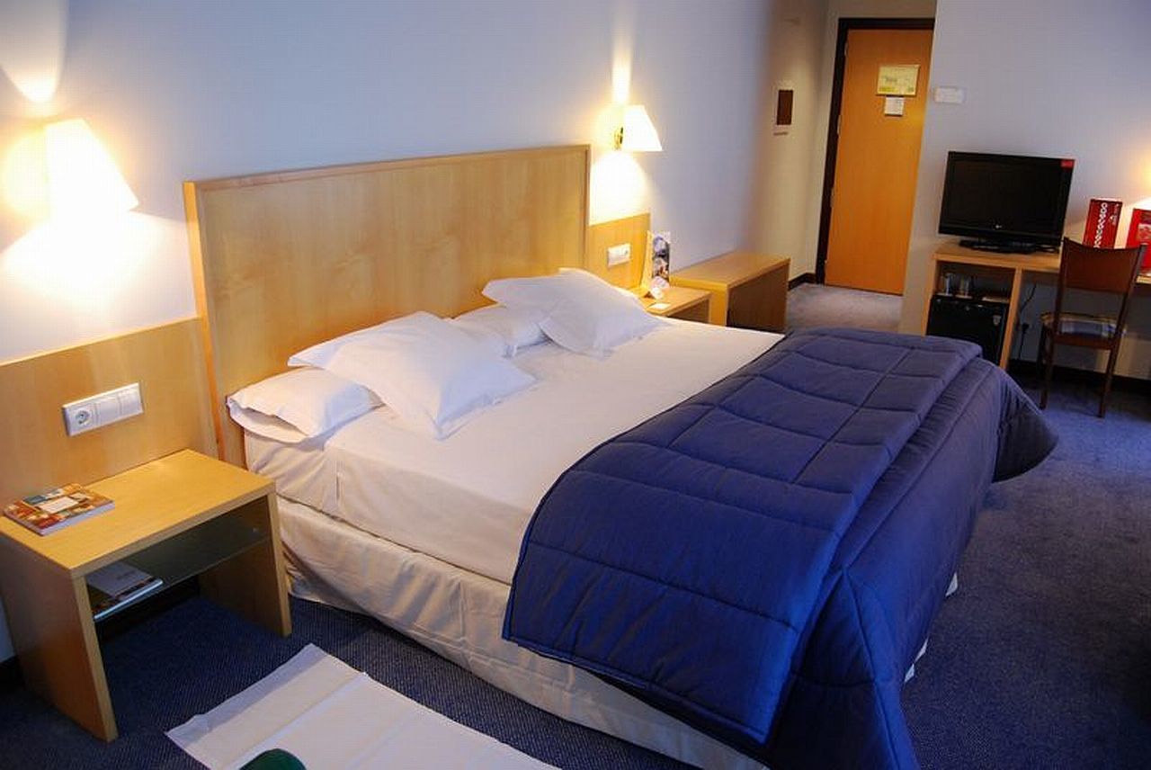 Mercure Jardines De Albia Hotel